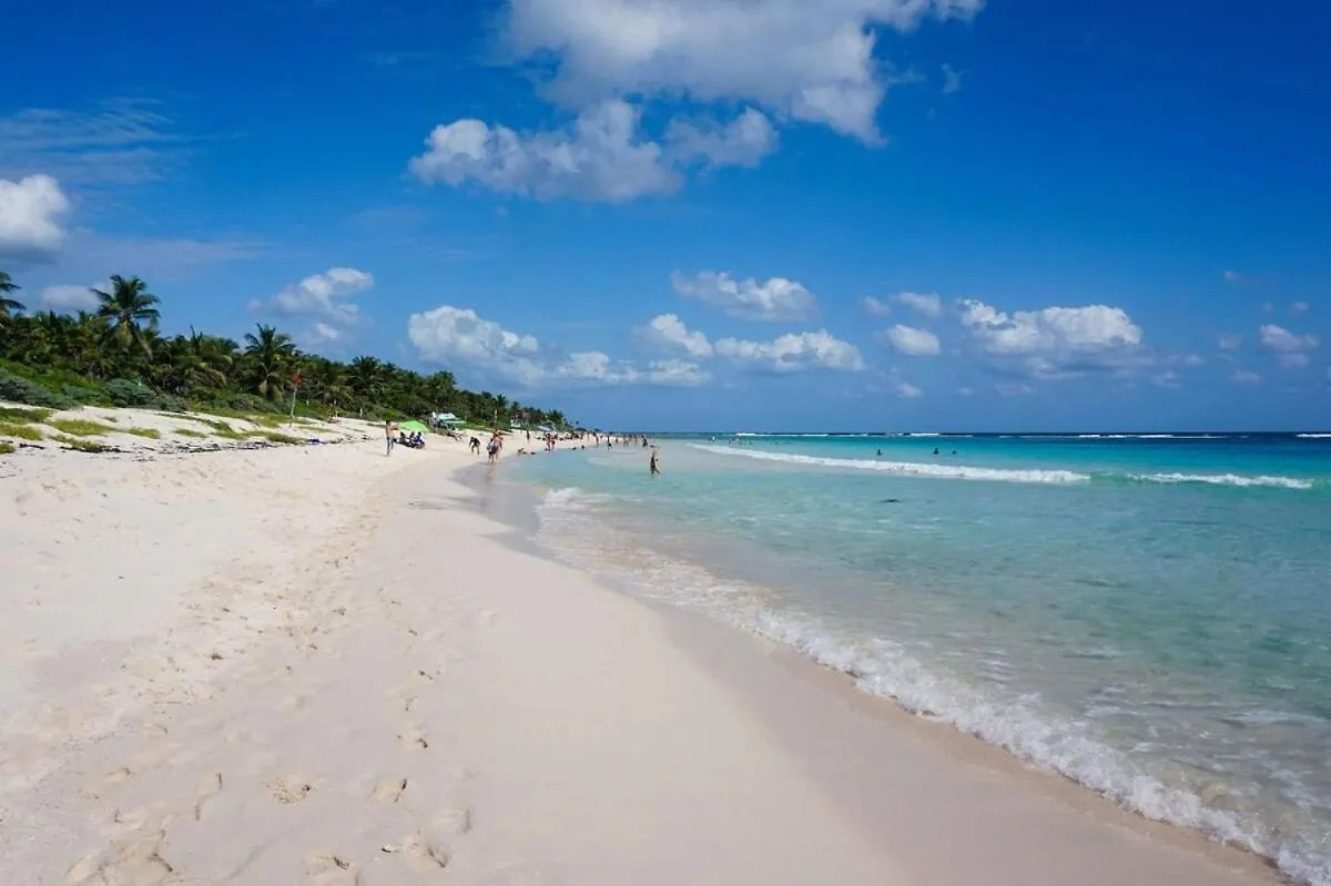 Condominium In Akumal Mexiko